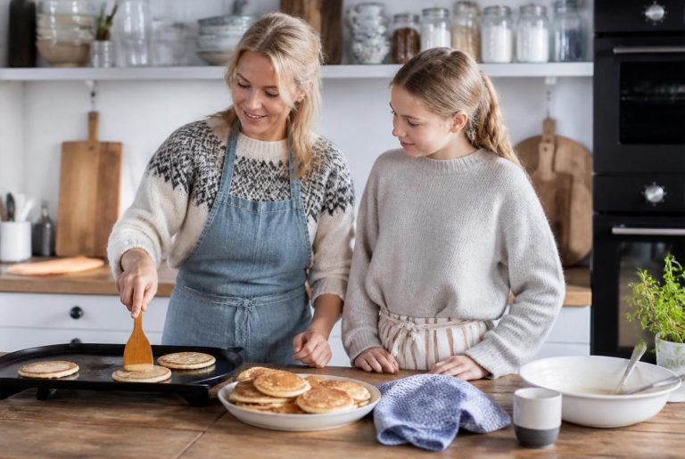 Norwegian Pancakes (Sveler) Cooking Tips