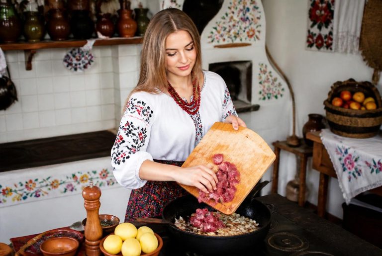 Ukrainian Stewed Beef and Potatoes Recipe Cooking TIps